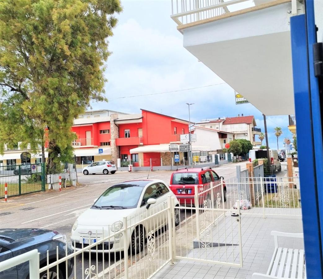 Appartamenti Smeraldo Lido di Fermo Buitenkant foto