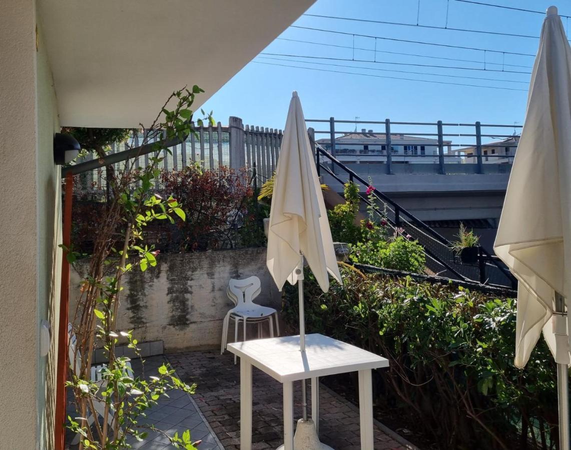 Appartamenti Smeraldo Lido di Fermo Buitenkant foto